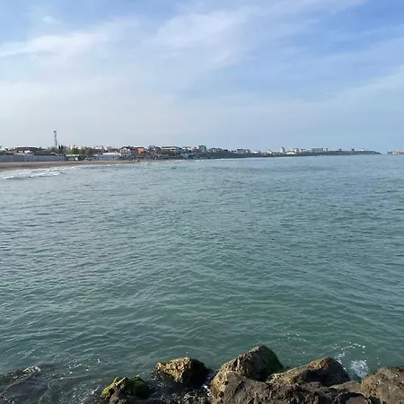 Veral La Mare 2*
