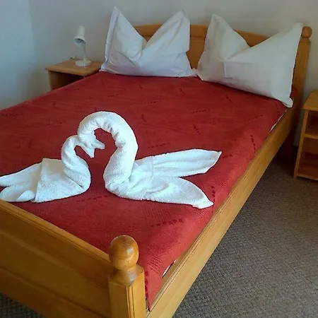 Veral La Mare ホテル コスティネシュティ